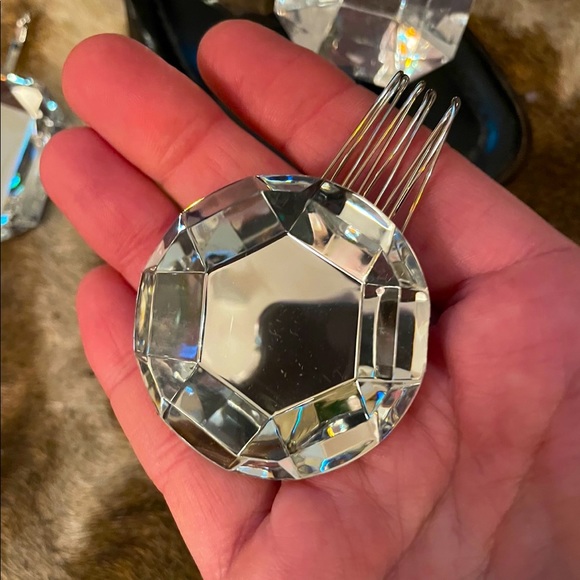Marc Jacobs Accessories - Marc Jacobs vintage runway couture gem hair clip